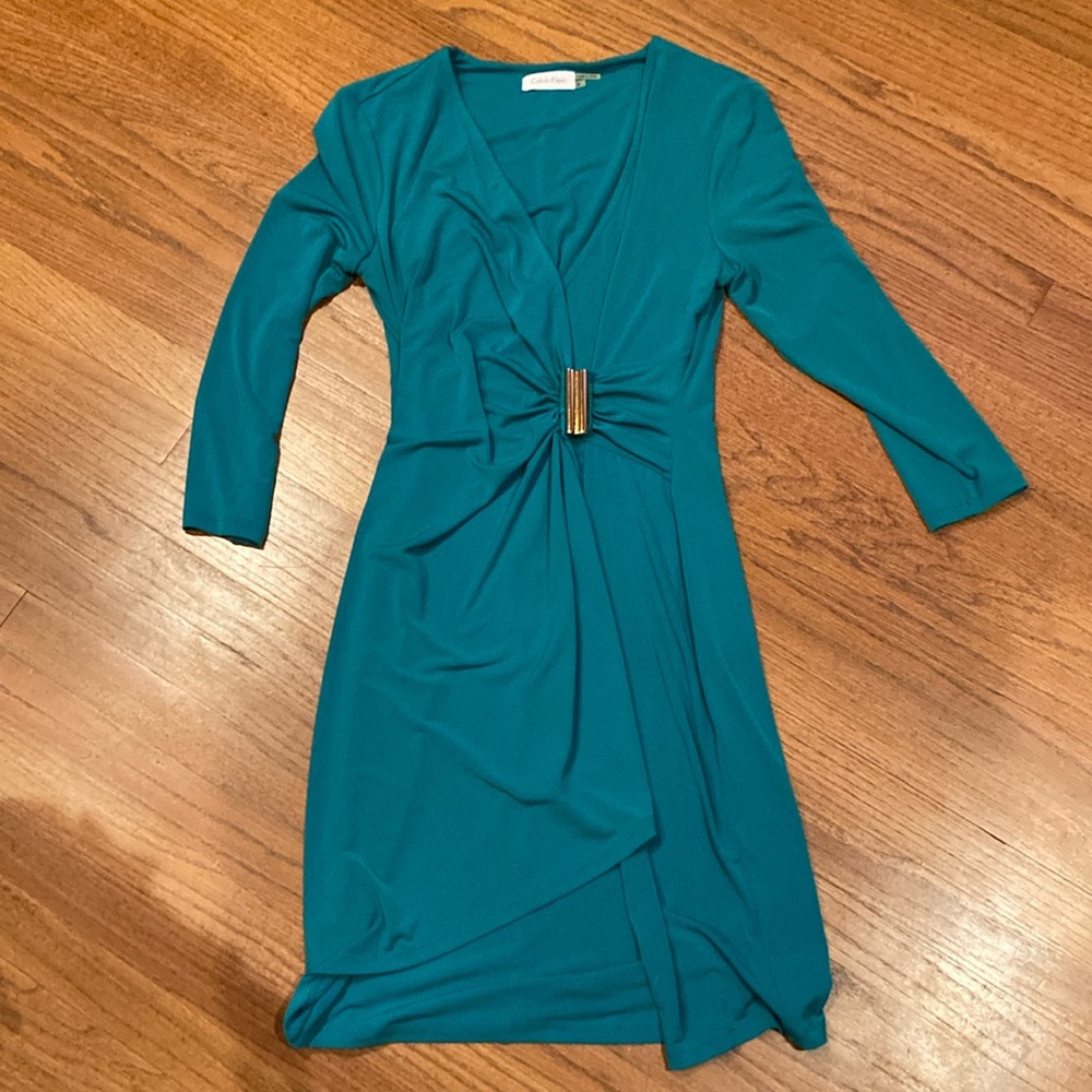 Beautiful party dress!